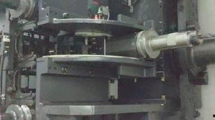 木头条打孔模具视频,木头条打孔模具制作与使用技巧揭秘